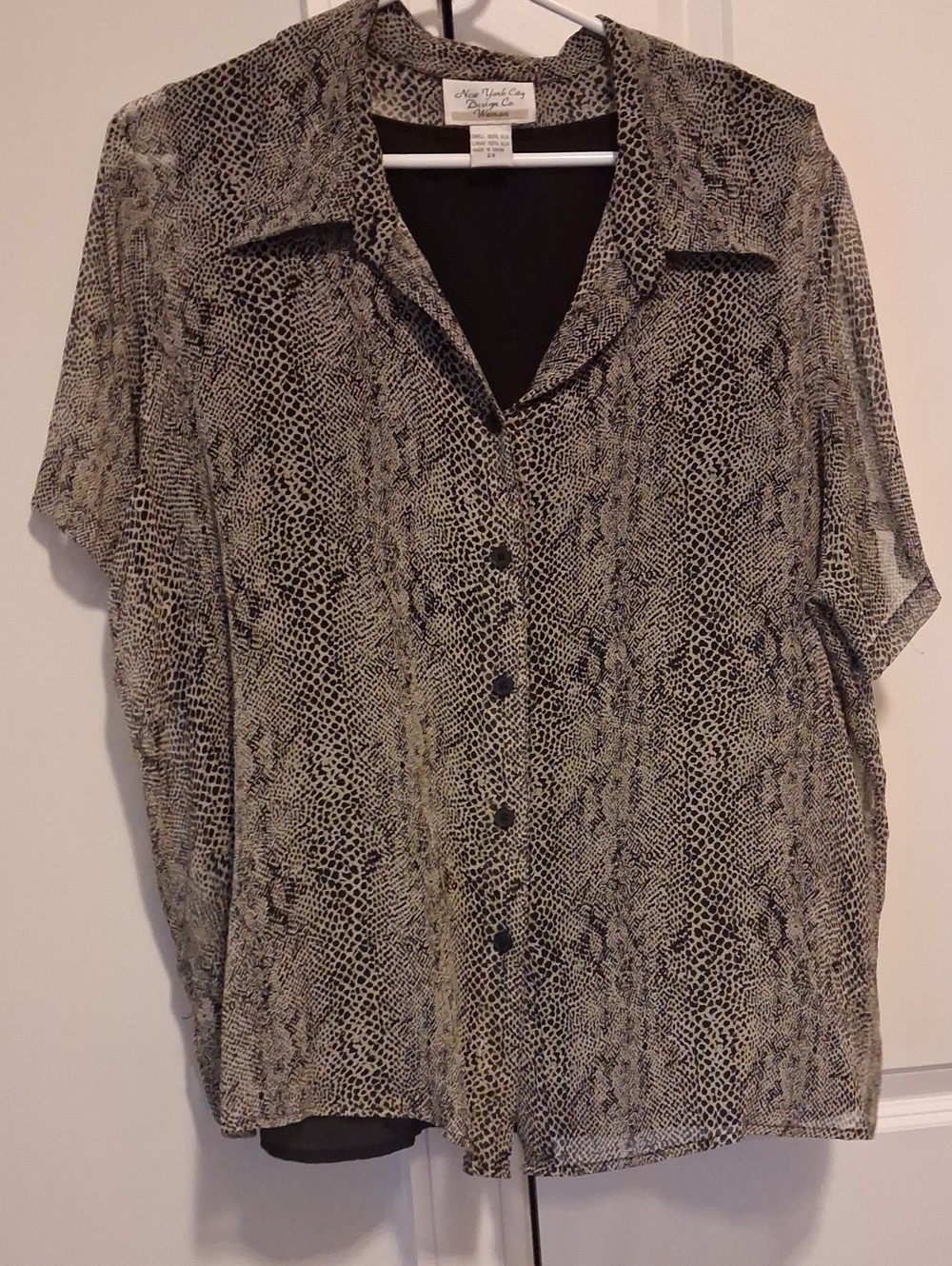 Women's Sulk Snake Print Button-Up Top in Black and Cream